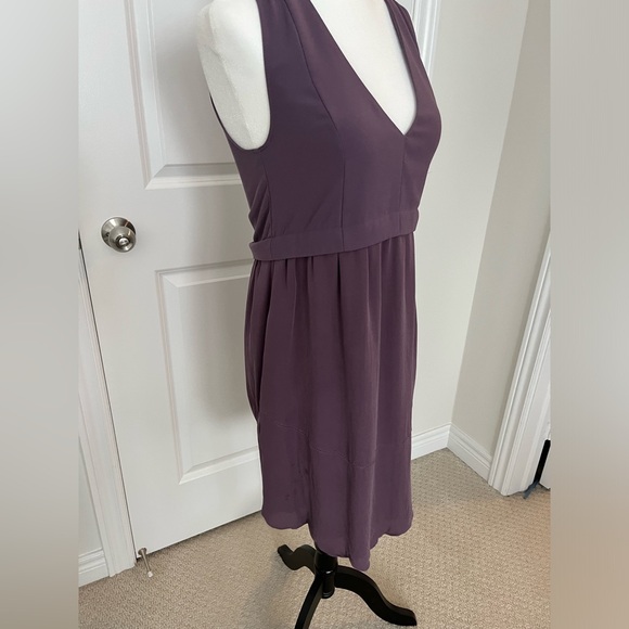 Aritzia purple silk dress - Picture 4 of 10